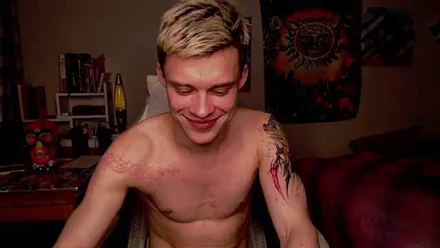 hornyadamsex online show from 04-23-26, 07:15