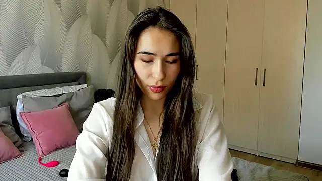 Bambiii bby online show from 06-01-26, 06:46