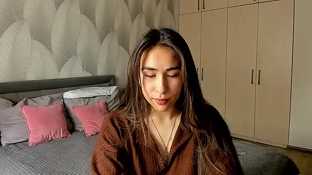 Bambiii bby online show from 05-18-26, 03:39