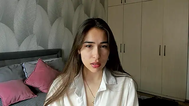 Bambiii bby online show from 05-26-26, 05:49