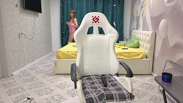 Snapshot of katerinapree chatting on 01-09-26, 07:54 katerinapree online show from 01-09-26, 07:54