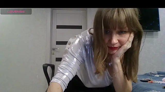 Snapshot of katerinapree chatting on 03-09-25, 01:46 katerinapree online show from 03-09-25, 01:46
