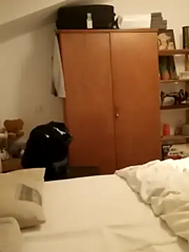 crems77 online show from 01-08-26, 04:07