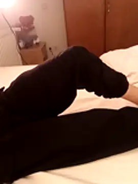 crems77 online show from 01-09-26, 04:58