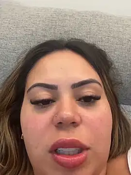 Snapshot of lariic chatting on 03-02-26, 02:23 lariic online show from 03-02-26, 02:23