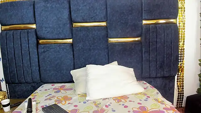 skaysanchez1 online show from 12-19-25, 02:19