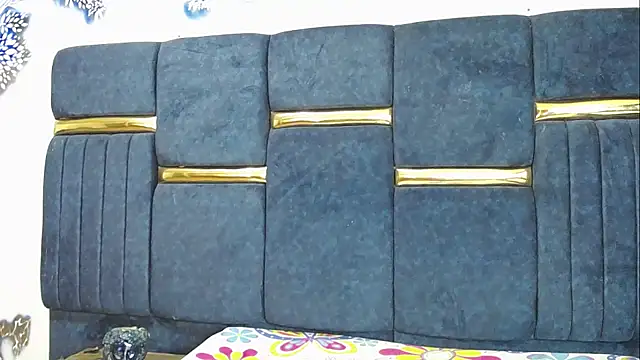 skaysanchez1 online show from 04-07-26, 08:21