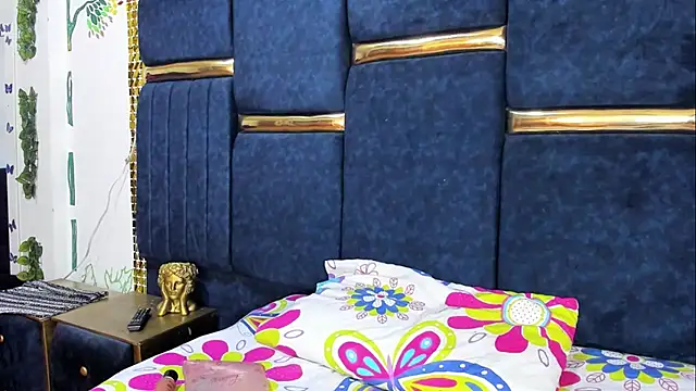 skaysanchez1 online show from 12-01-25, 07:48