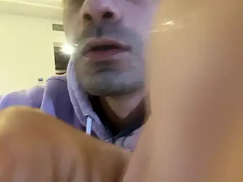 emylolo9 online show from 01-26-25, 11:39