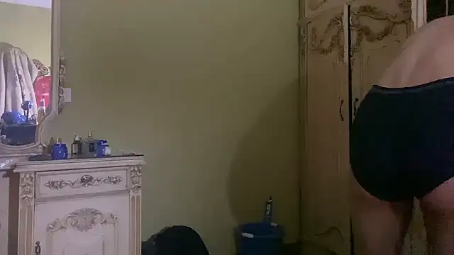 emylolo9 online show from 12-30-24, 10:55