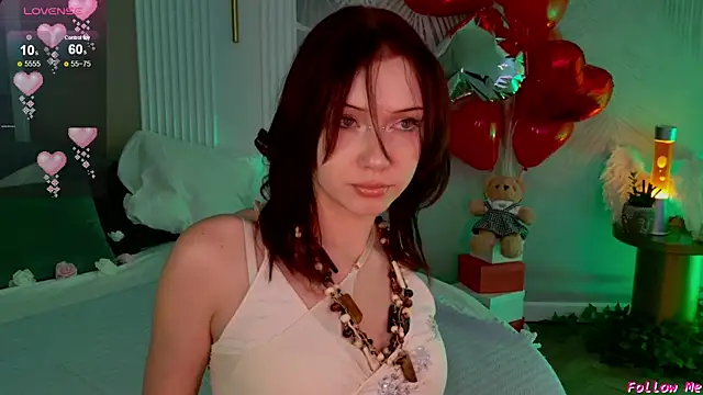 Snapshot of Sky_Eyes_ chatting on 02-21-25, 08:18 Sky Eyes  online show from 02-21-25, 08:18