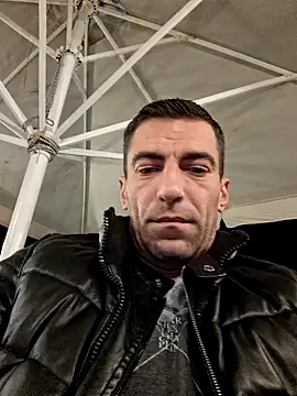 Snapshot of Greecefuck chatting on 10-12-25, 05:36 Greecefuck online show from 10-12-25, 05:36
