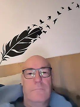 bogland33 online show from 10-26-25, 06:52