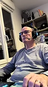 bogland33 online show from 03-17-25, 06:53