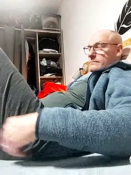 bogland33 online show from 03-26-26, 08:07