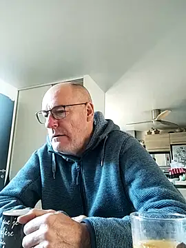 bogland33 online show from 03-21-26, 09:03