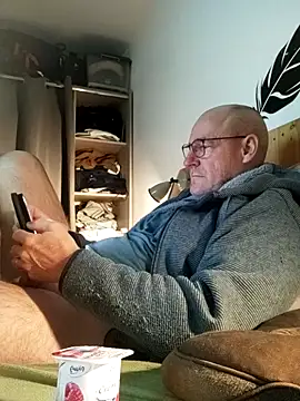 bogland33 online show from 02-05-26, 11:22