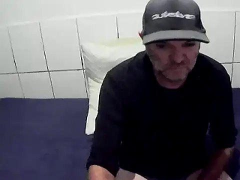 pierdona online show from 04-26-26, 02:14