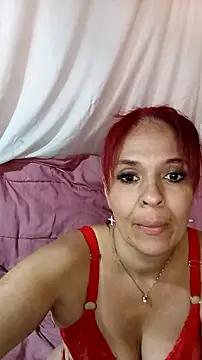Snapshot of sthefania1710 chatting on 04-30-26, 12:12 sthefania1710 online show from 04-30-26, 12:12