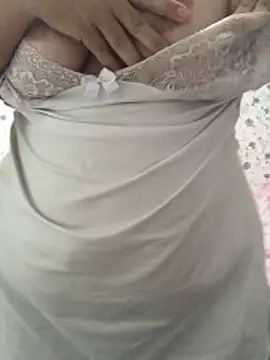 ahross online show from 10-28-25, 12:33