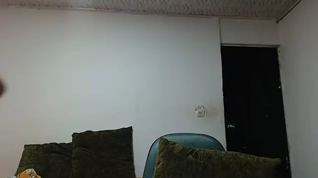 carolina linarez69 online show from 03-08-26, 12:49