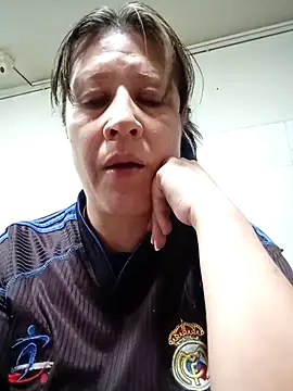 carolina linarez69 online show from 05-15-26, 11:58