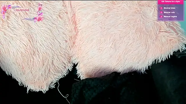 its  angelica  online show from 03-15-25, 09:16