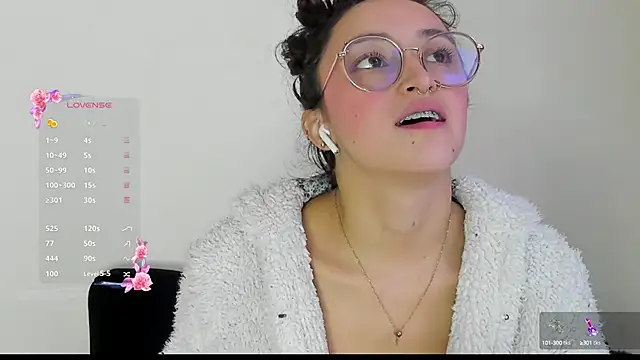 its  angelica  online show from 09-30-25, 07:09