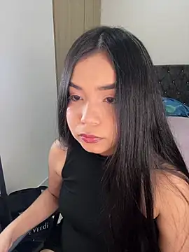 Snapshot of AuroraFiore chatting on 06-24-26, 01:15 AuroraFiore online show from 06-24-26, 01:15