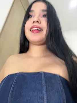 AuroraFiore online show from 03-06-26, 05:13