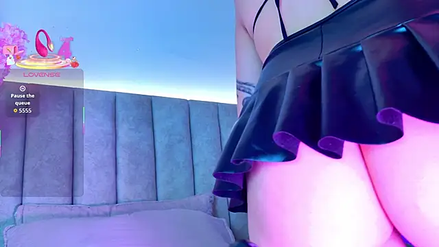 Doyeon Dae online show from 09-18-25, 02:36