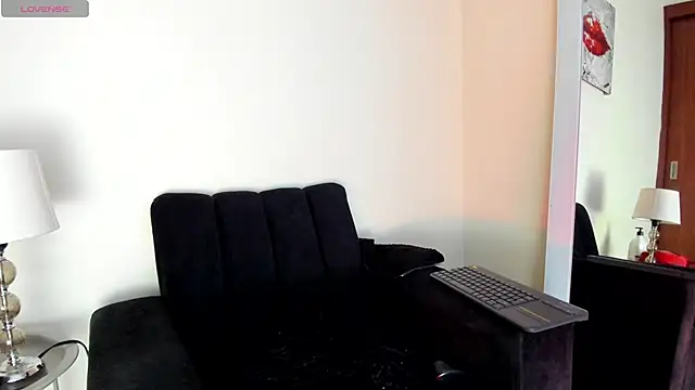 Snapshot of victoria__lace_ chatting on 06-28-26, 08:48 victoria lace online show from 06-28-26, 08:48
