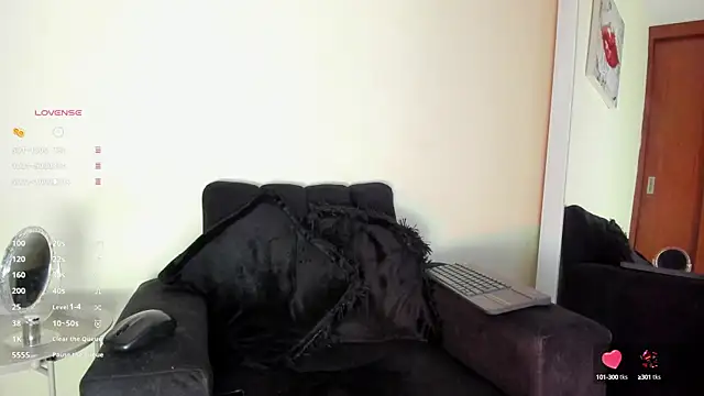 victoria  lace  online show from 09-18-25, 12:24