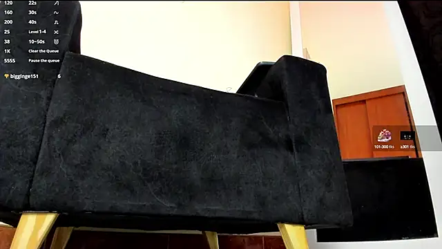 victoria  lace  online show from 03-17-25, 02:52