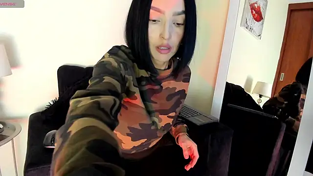 victoria  lace  online show from 03-22-26, 03:10