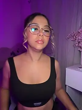 tuckersabrina online show from 10-01-25, 11:58