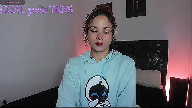 anna  duff online show from 05-12-26, 12:22