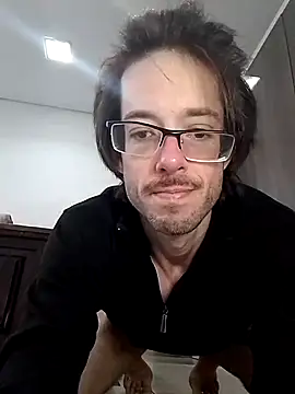 Snapshot of Mieto_ chatting on 06-25-26, 07:08 Mieto online show from 06-25-26, 07:08