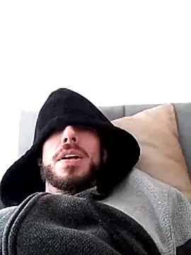 Snapshot of Mieto_ chatting on 06-21-26, 10:43 Mieto online show from 06-21-26, 10:43
