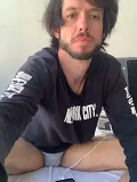 Snapshot of Mieto_ chatting on 06-18-26, 05:51 Mieto online show from 06-18-26, 05:51
