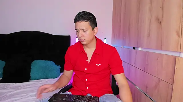 ANDREZALVAREZ online show from 11-05-25, 08:34