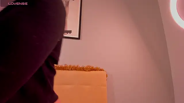 Sophiaa sensual online show from 12-15-25, 01:44