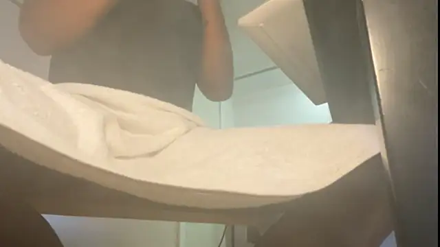 Snapshot of liTgemNYC chatting on 01-12-26, 09:20 liTgemNYC online show from 01-12-26, 09:20