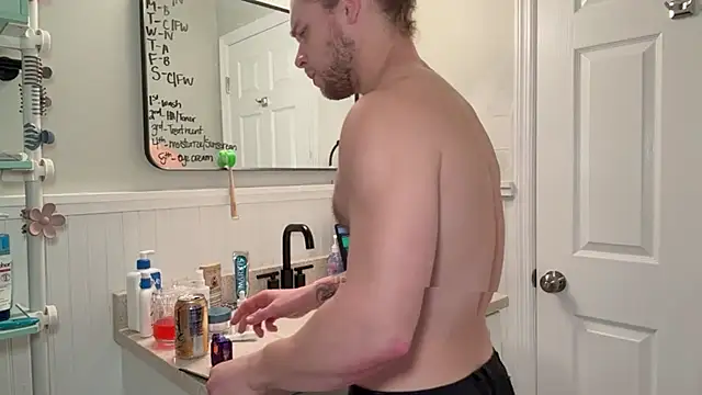 DaddydayDrinkzz online show from 12-31-24, 04:57