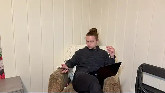 DaddydayDrinkzz online show from 01-11-26, 04:30