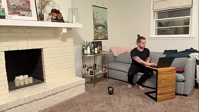 DaddydayDrinkzz online show from 12-31-24, 05:22