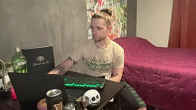 DaddydayDrinkzz online show from 03-18-25, 05:23