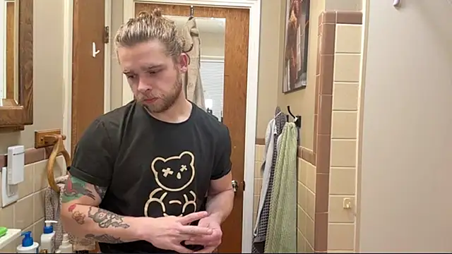 DaddydayDrinkzz online show from 12-17-25, 05:34