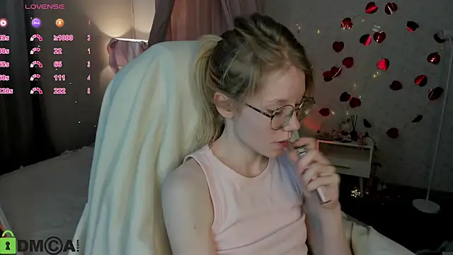 Esme Runn online show from 06-02-26, 03:06