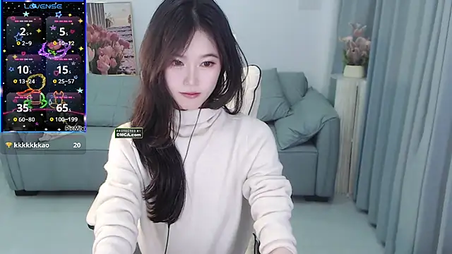 Snapshot of YiJin-a chatting on 12-26-24, 03:10 YiJin-a online show from 12-26-24, 03:10